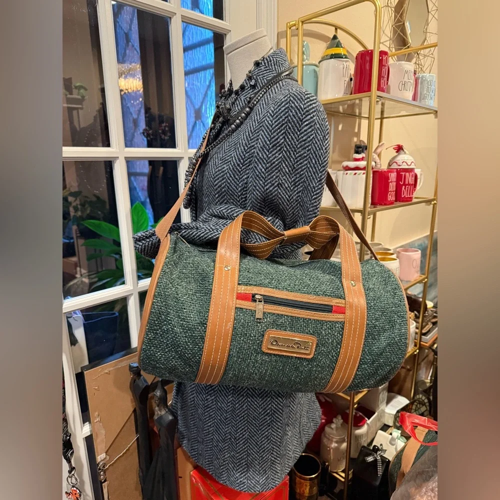 Oscar de la Renta Green and Tan Vintage Tweed Duffel Bag